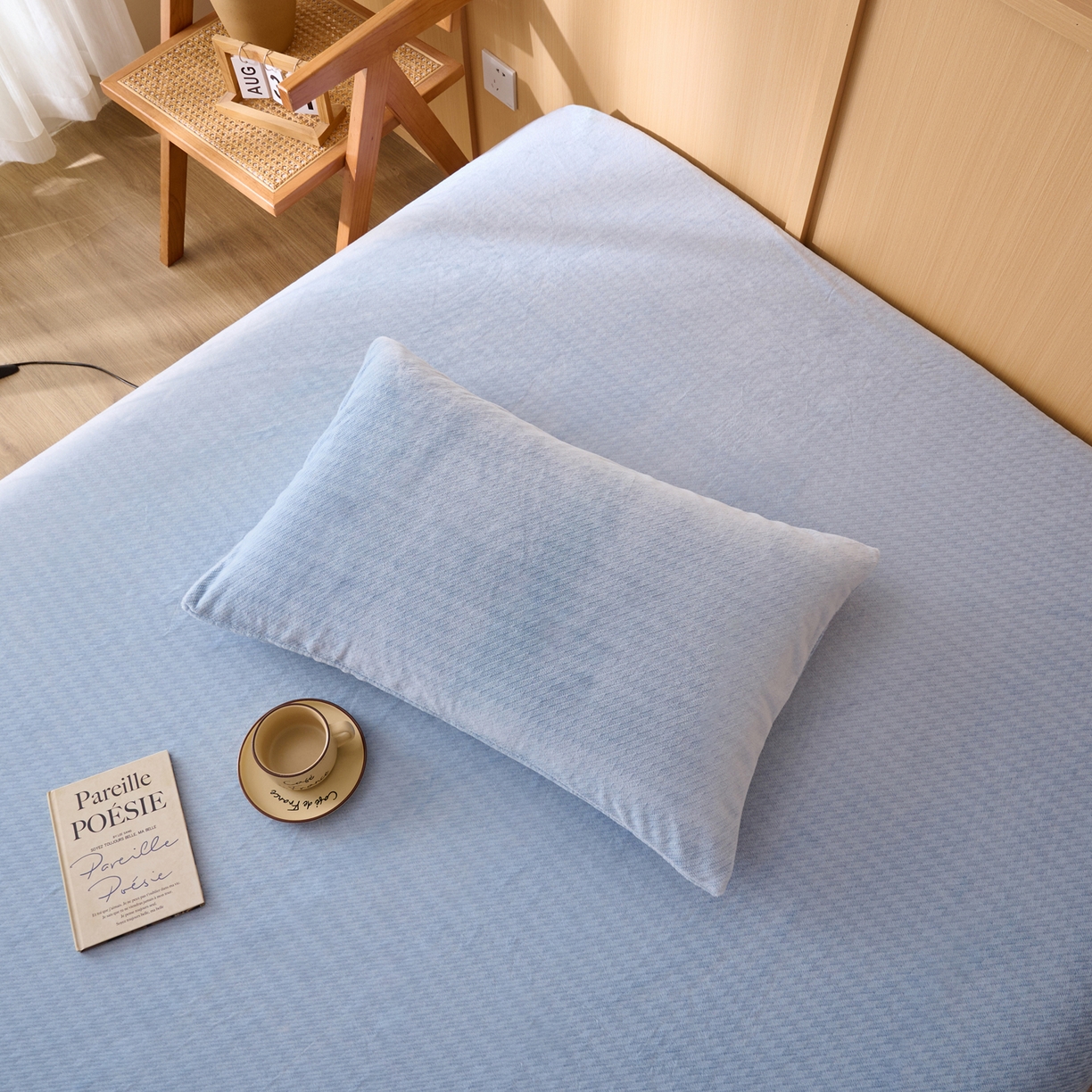 91家纺网 家纺一手货源 找家纺 （总）早晨家纺 2025新款流星款高克重牛奶绒阳离子提花兔毛单枕套