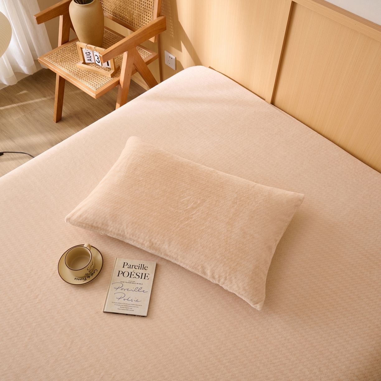 91家纺网 家纺一手货源 找家纺 早晨家纺 2025新款流星款高克重牛奶绒阳离子提花兔毛单枕套 流星-米驼