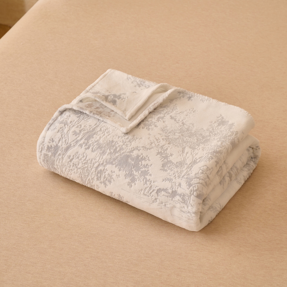 91家纺网 家纺一手货源 找家纺 早晨家纺 2025新款高克重牛奶绒烂花单品床单 林影素韵