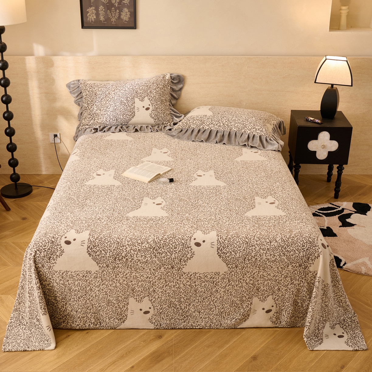 91家纺网 家纺一手货源 找家纺 早晨家纺 2025新款高克重牛奶绒烂花单品床单 萌喵漫庭