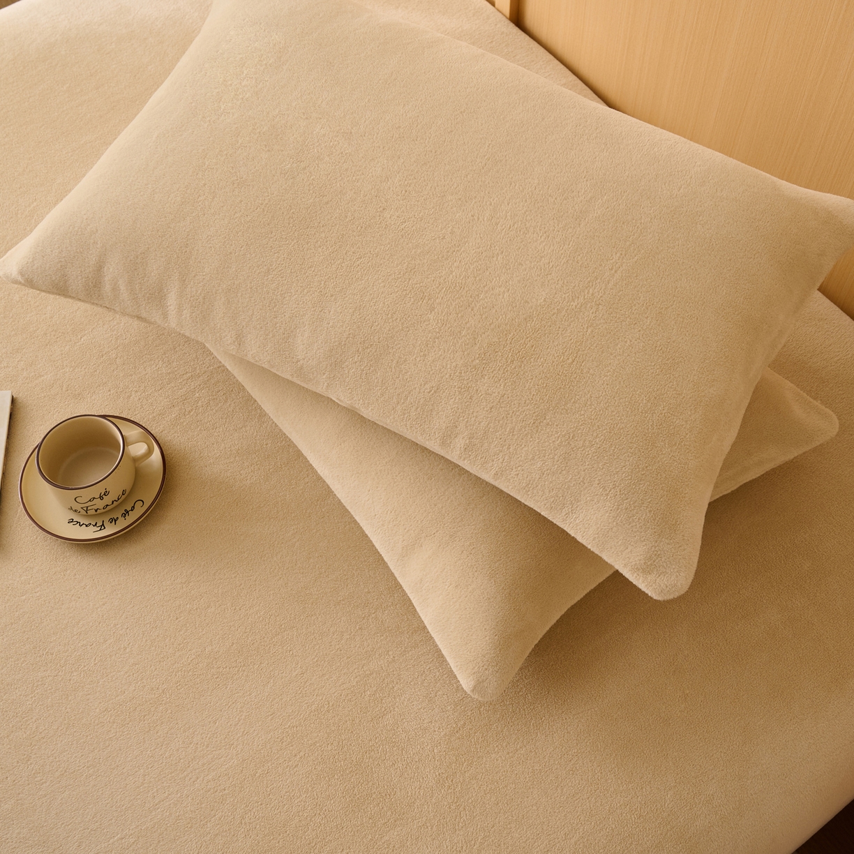 91家纺网 家纺一手货源 找家纺 早晨家纺 2025新款华泰款高克重牛奶绒仿羊绒单枕套 华泰-米驼