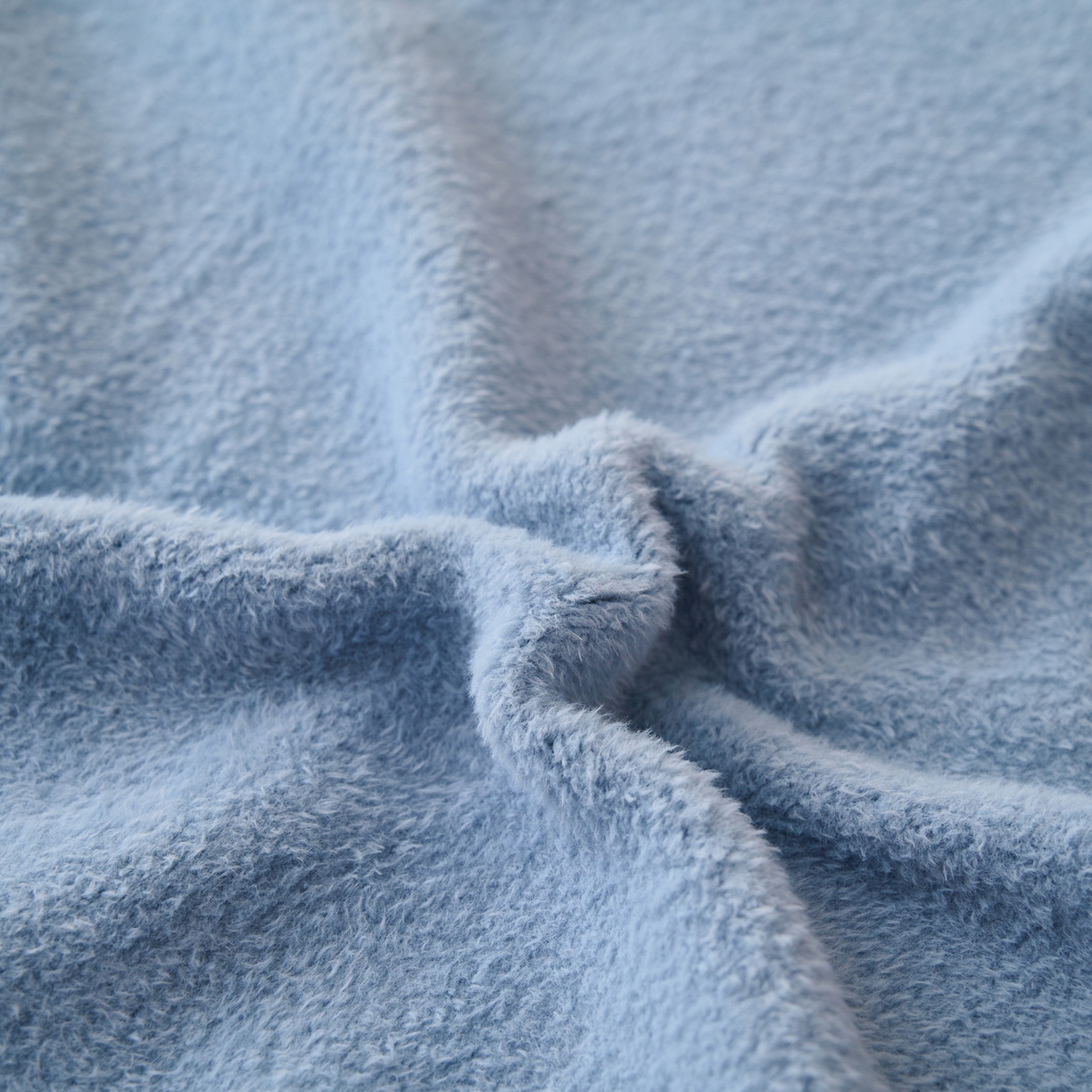 91家纺网 家纺一手货源 找家纺 早晨家纺 2025新款华泰款高克重牛奶绒仿羊绒单枕套 华泰-雾蓝