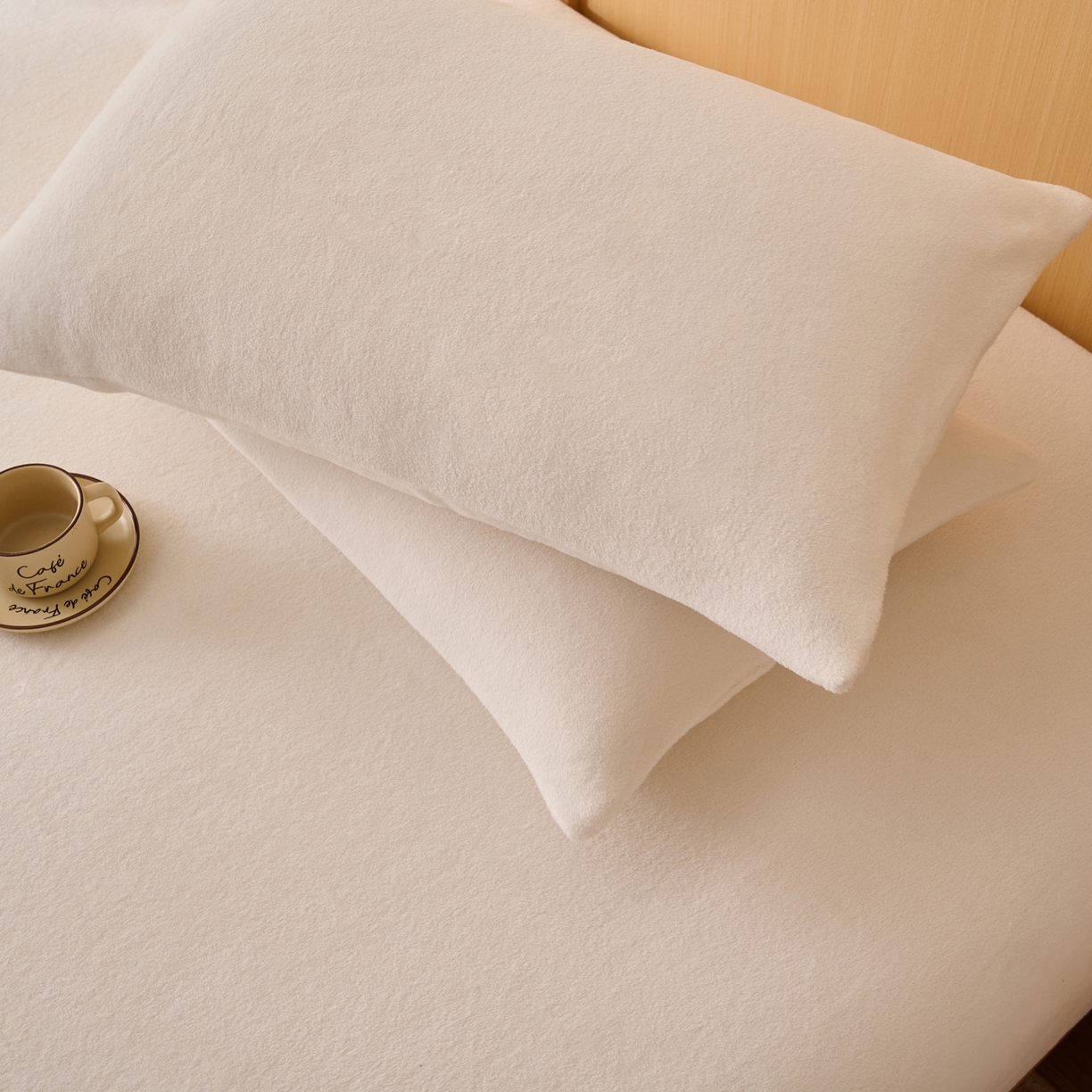 91家纺网 家纺一手货源 找家纺 早晨家纺 2025新款华泰款高克重牛奶绒仿羊绒单枕套 华泰-奶白