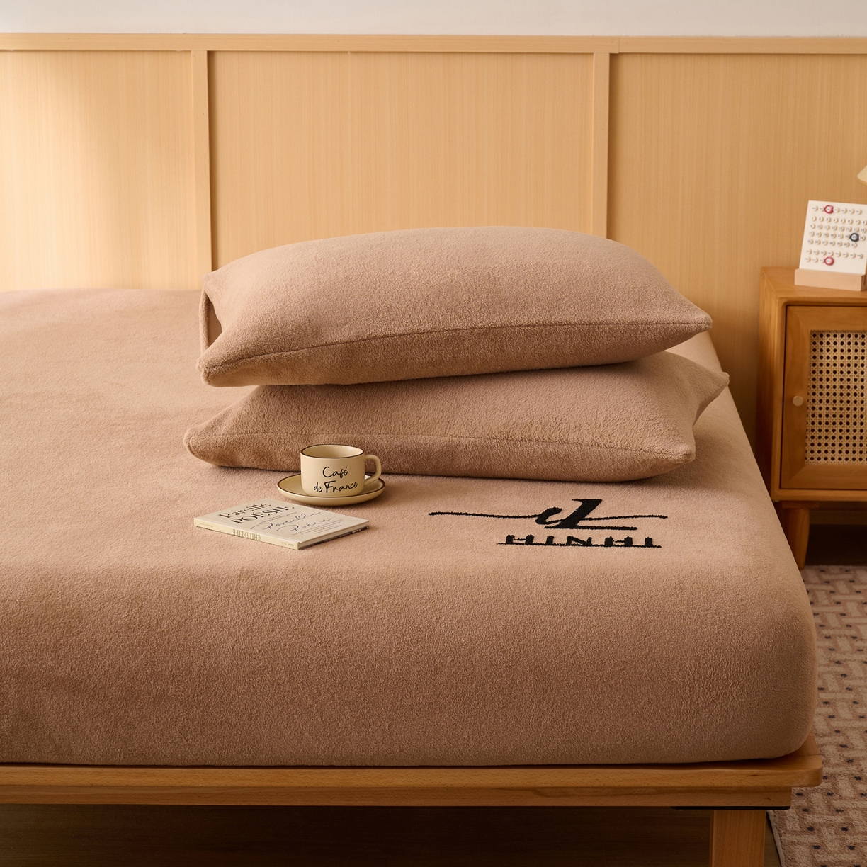 早晨家纺 2025新款华泰款高克重牛奶绒仿羊绒单枕套 华泰-高级咖