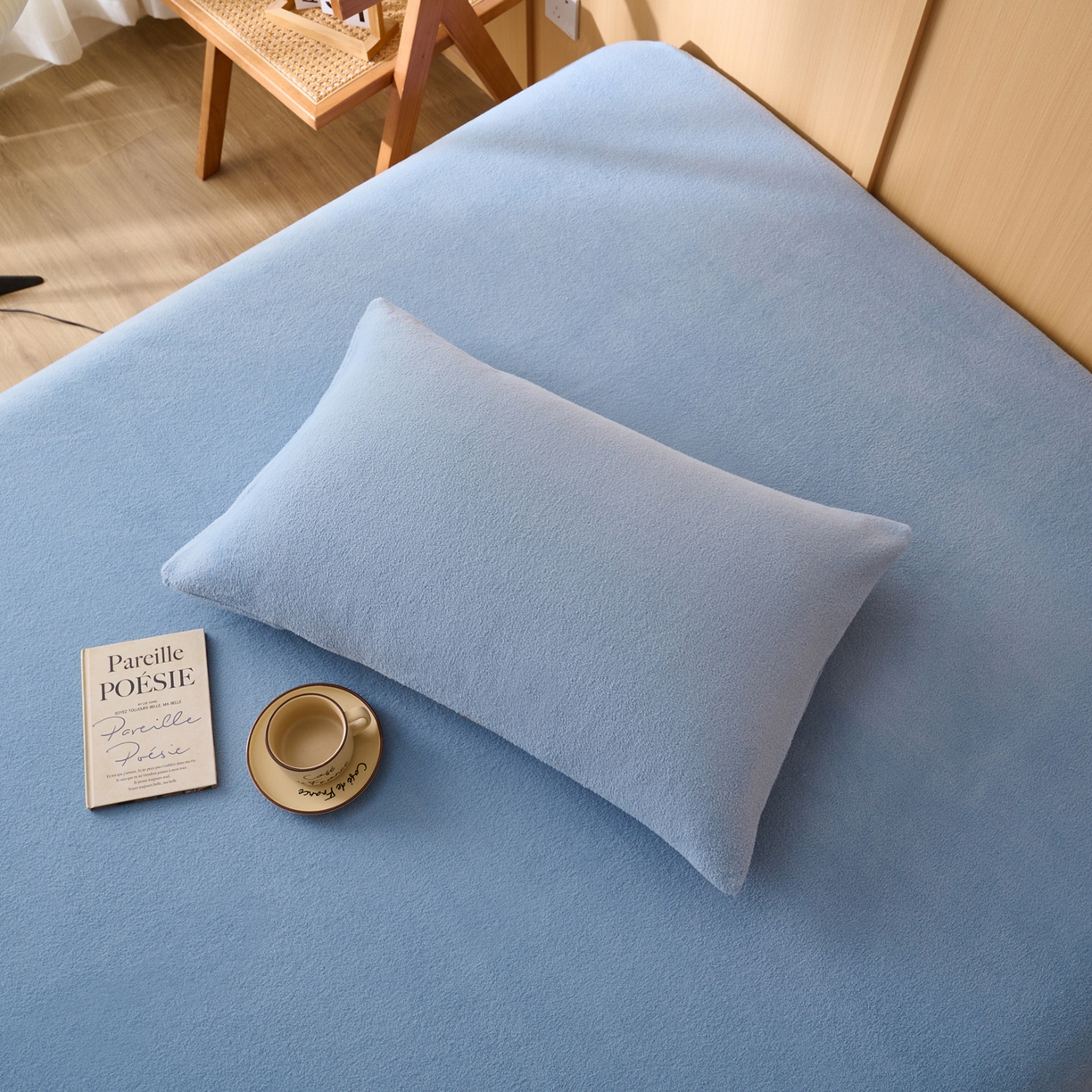 91家纺网 家纺一手货源 找家纺 早晨家纺 2025新款华泰款高克重牛奶绒仿羊绒单枕套 华泰-雾蓝