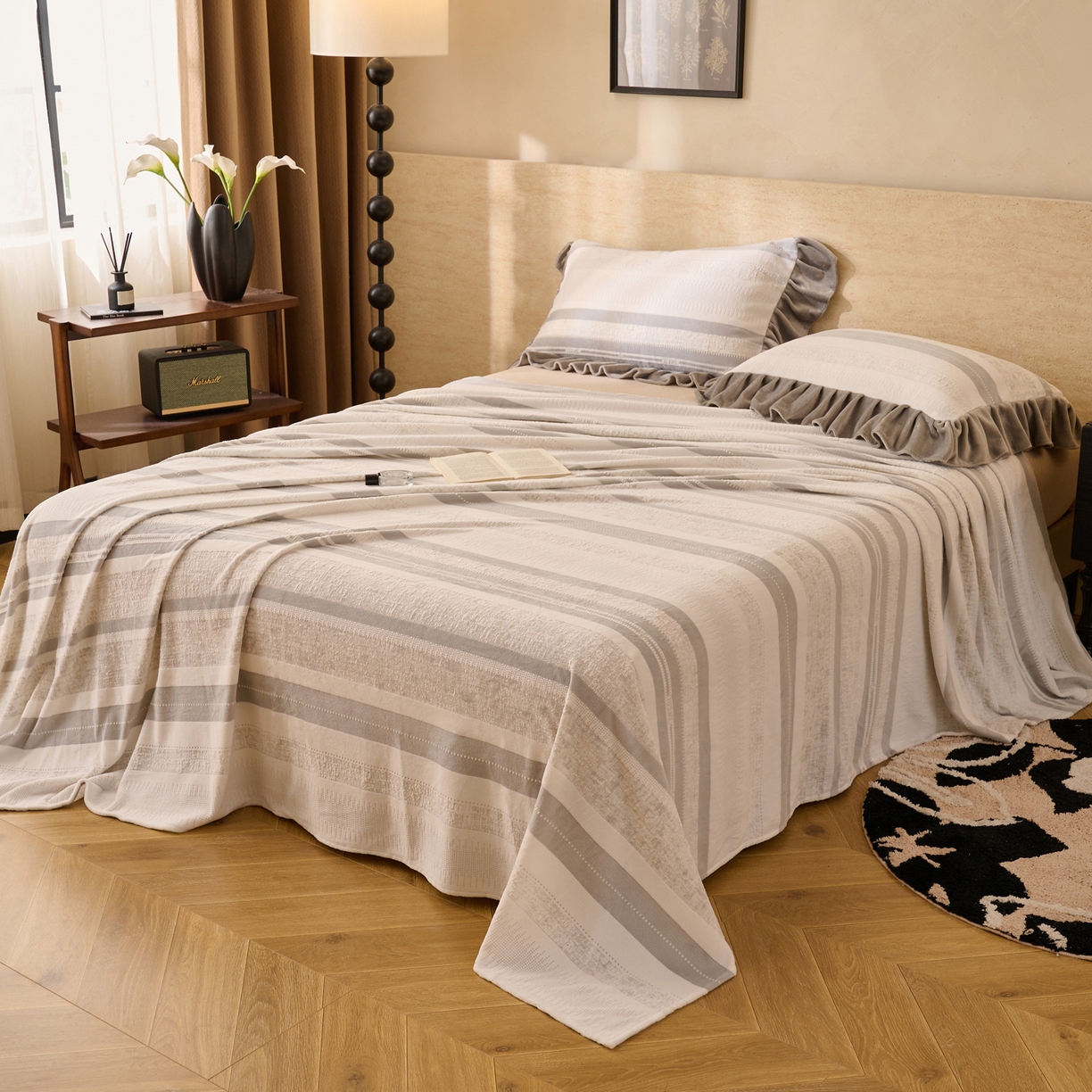 91家纺网 家纺一手货源 找家纺 早晨家纺 2025新款高克重牛奶绒烂花单品床单 浅叙