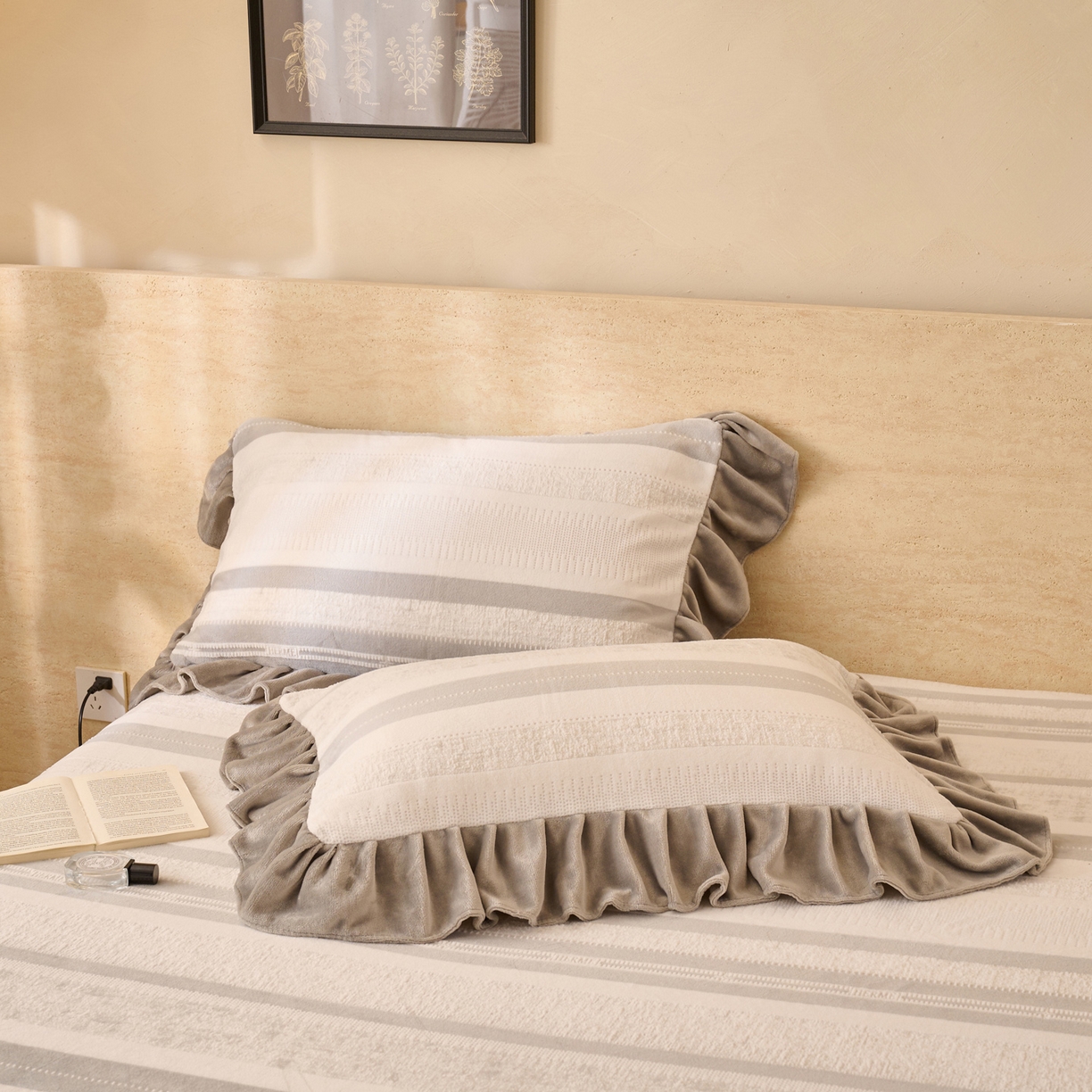 91家纺网 家纺一手货源 找家纺 （总）早晨家纺 2025新款高克重牛奶绒烂花枕套