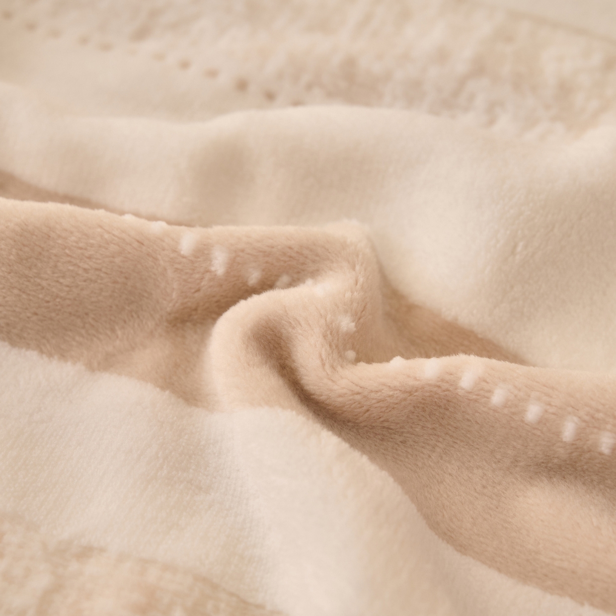 91家纺网 家纺一手货源 找家纺 早晨家纺 2025新款高克重牛奶绒烂花单品床单 素纹