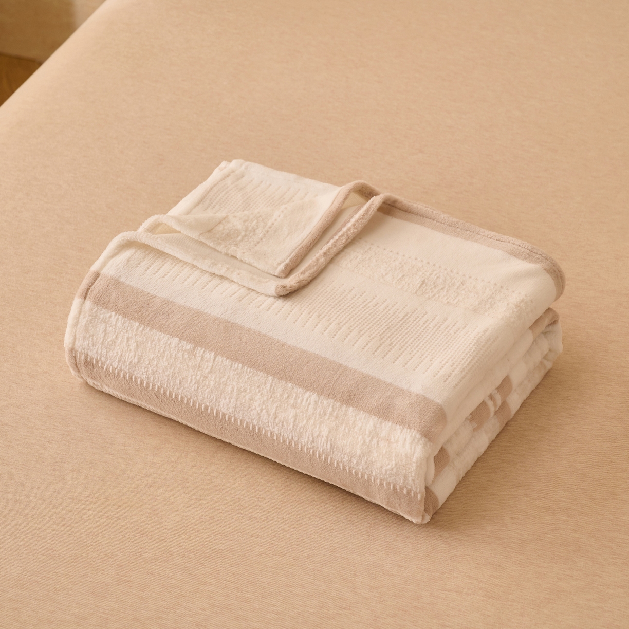 91家纺网 家纺一手货源 找家纺 早晨家纺 2025新款高克重牛奶绒烂花单品床单 素纹