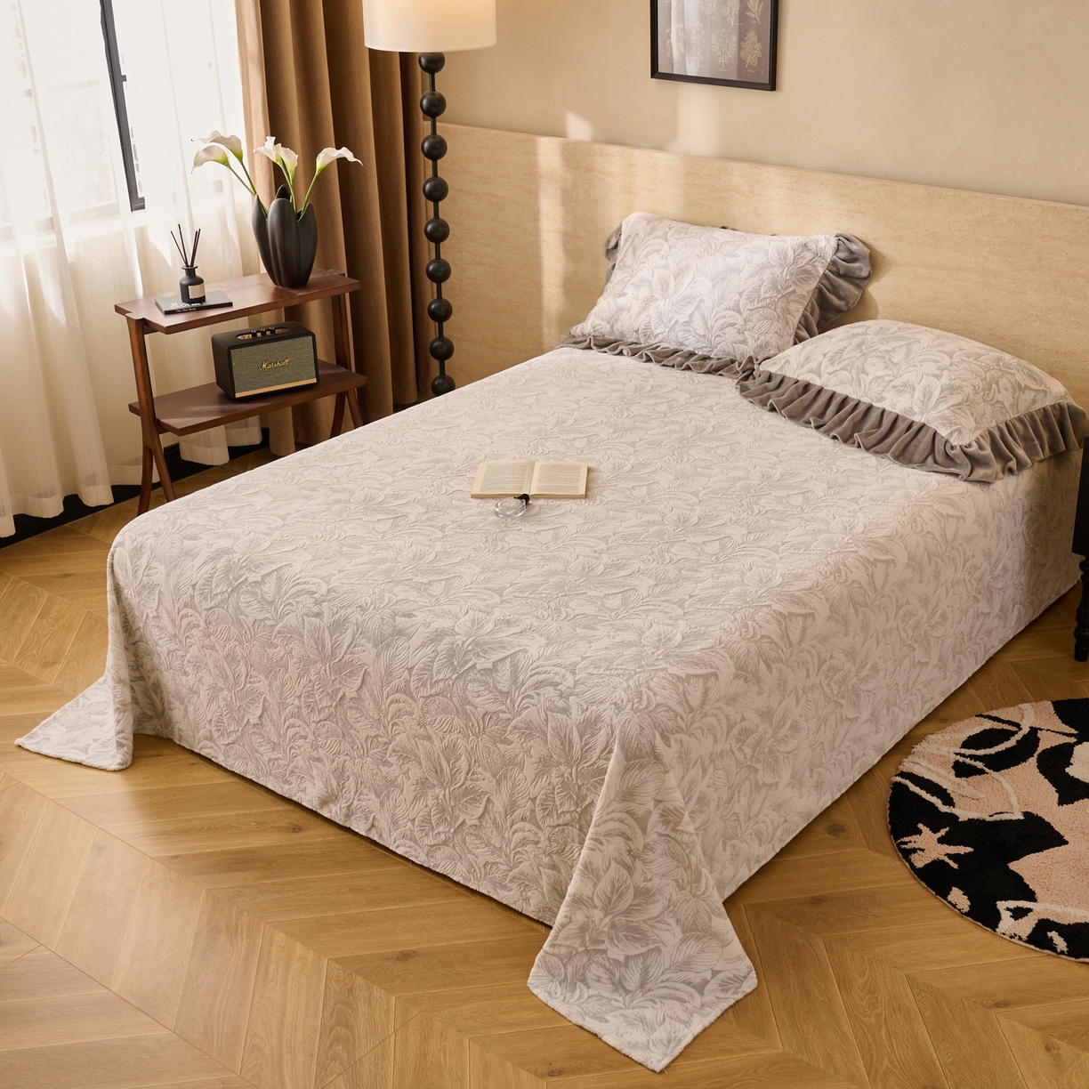 91家纺网 家纺一手货源 找家纺 早晨家纺 2025新款高克重牛奶绒烂花单品床单 叶素