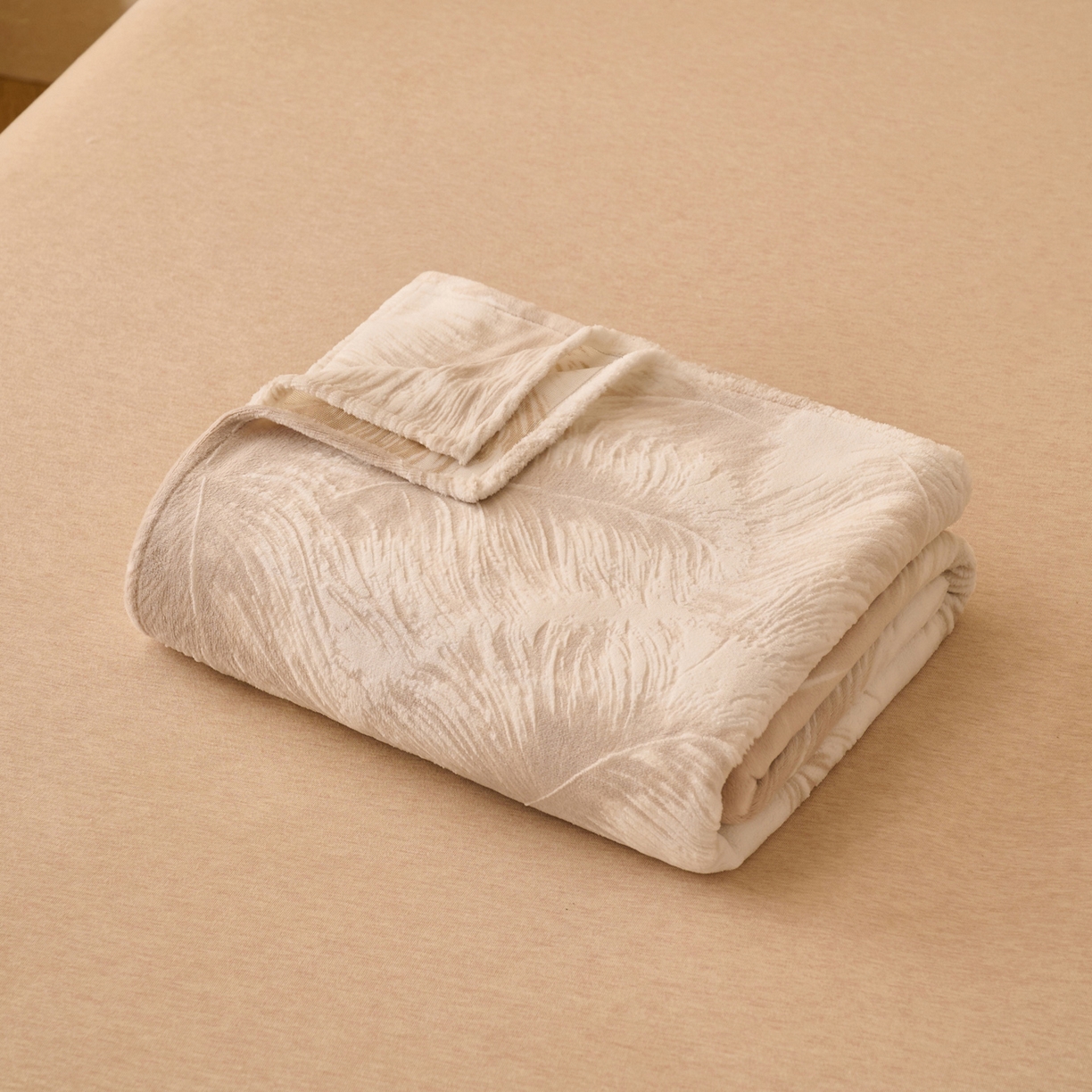 91家纺网 家纺一手货源 找家纺 早晨家纺 2025新款高克重牛奶绒烂花单品床单 羽眠