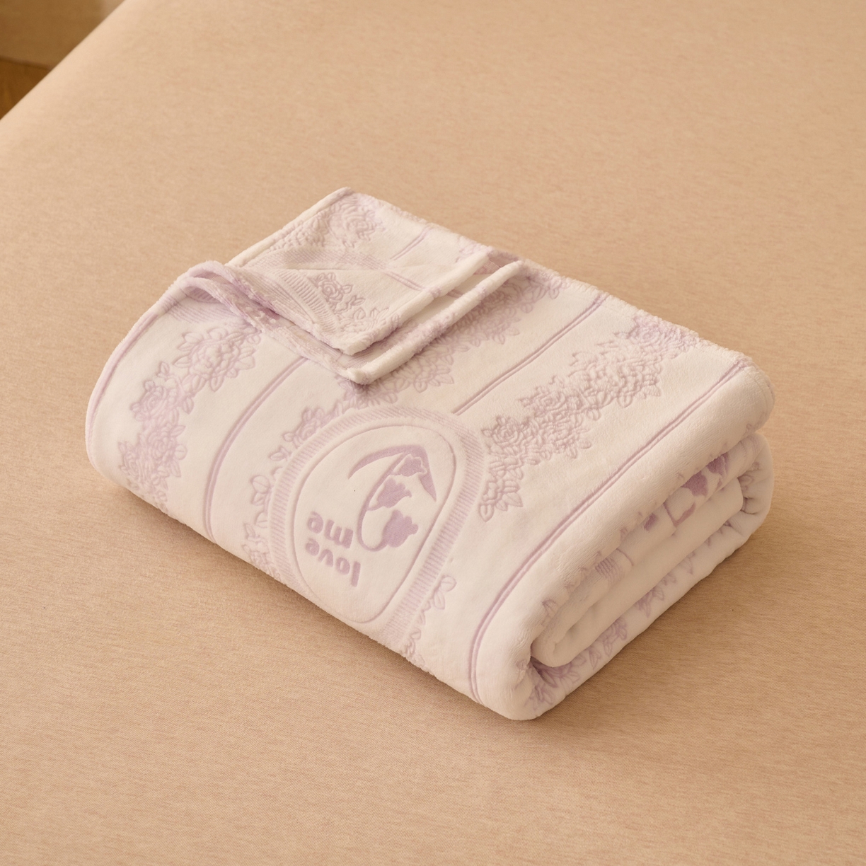 91家纺网 家纺一手货源 找家纺 早晨家纺 2025新款高克重牛奶绒烂花单品床单 紫韵