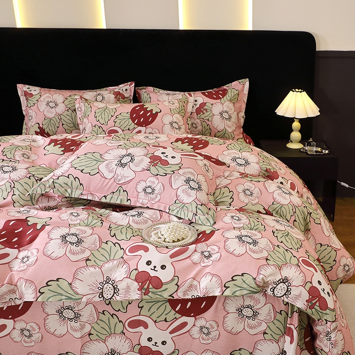 91家纺网 家纺一手货源 找家纺 晶缦家纺 2025叶语系·纯棉活性全棉磨毛四件套 兔宝贝粉