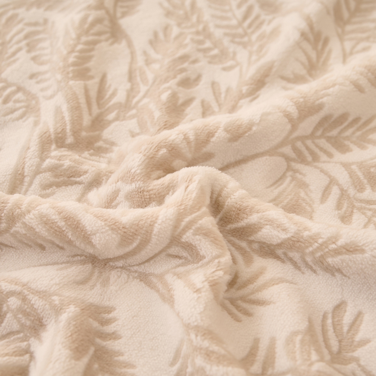 91家纺网 家纺一手货源 找家纺 早晨家纺 2025新款高克重牛奶绒烂花枕套 叶韵