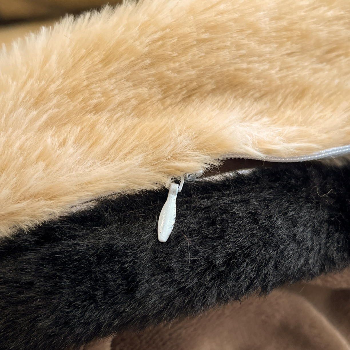 91家纺网 家纺一手货源 找家纺 酱子 2025新款兔绒包边美拉德系兔绒四件套 素影幽芷