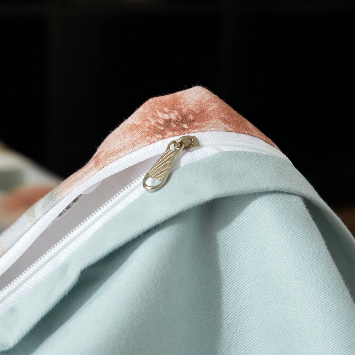 91家纺网 家纺一手货源 找家纺 品乐家纺 2025新款32支超柔生态磨毛四件套 朵唯-绿