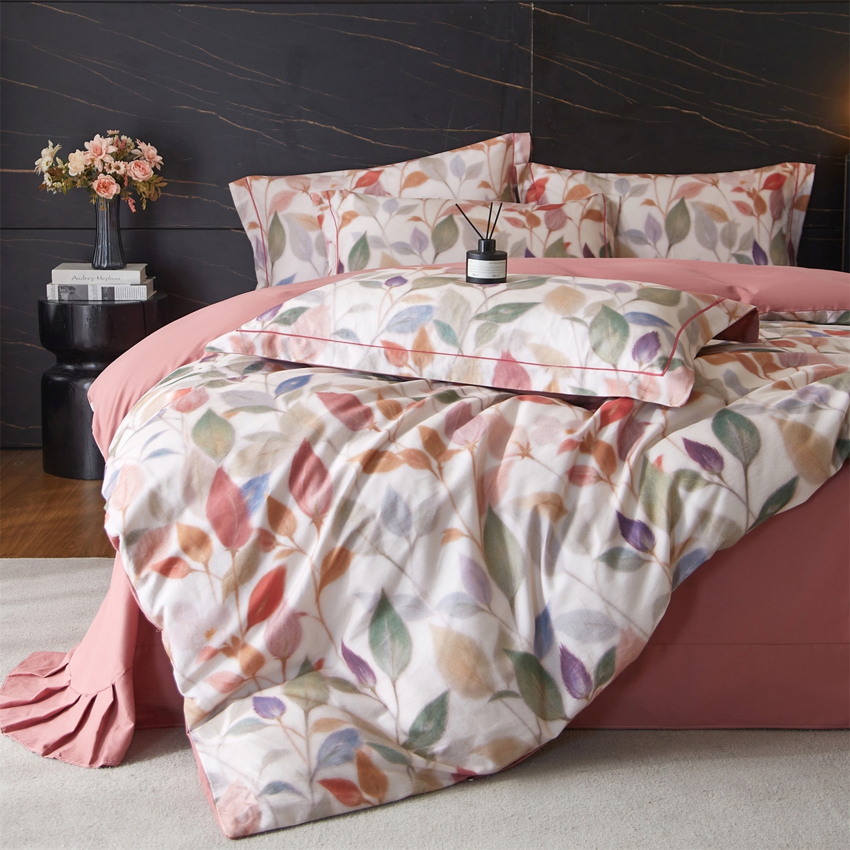 91家纺网 家纺一手货源 找家纺 品乐家纺 2025新款32支超柔生态磨毛四件套 景秋-红