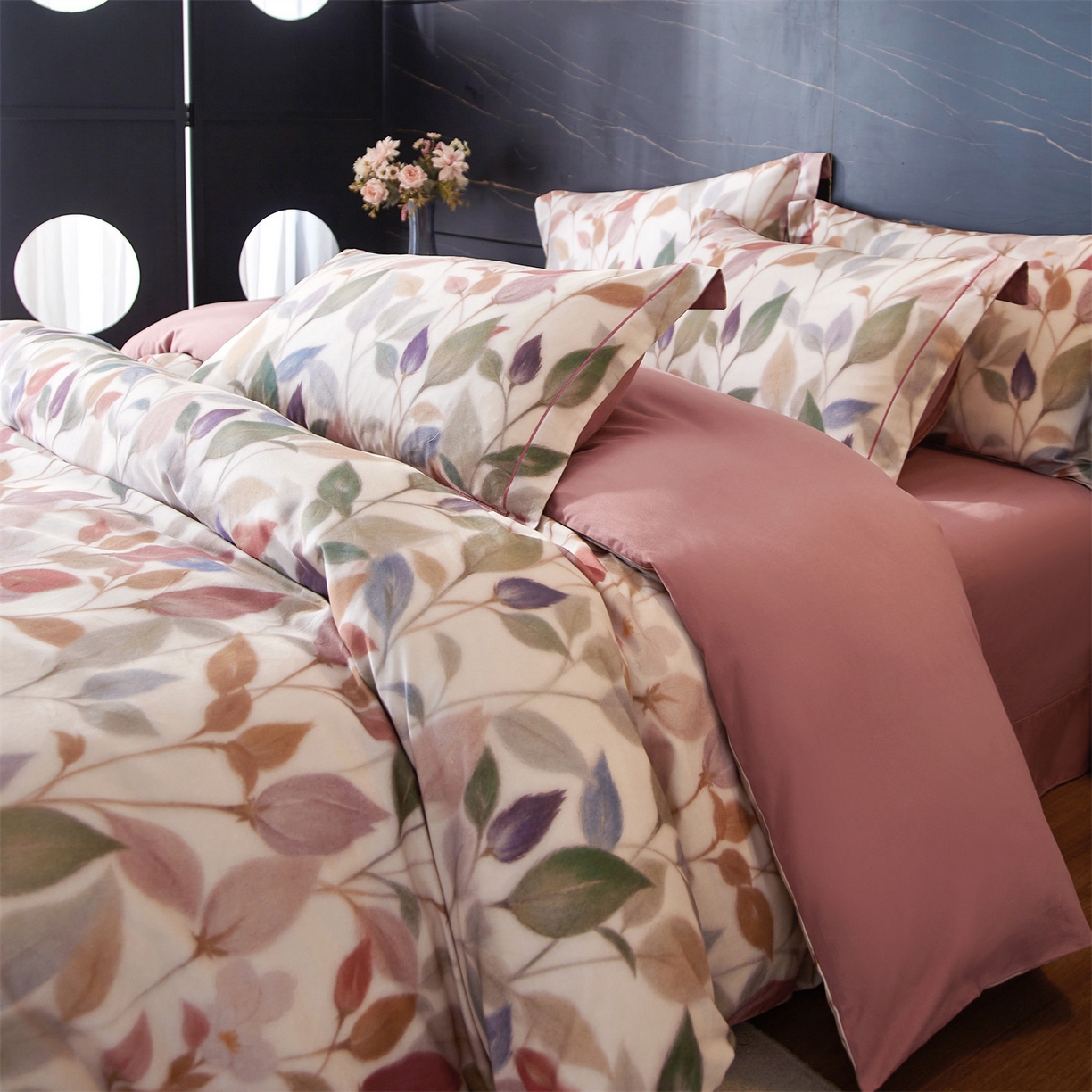 91家纺网 家纺一手货源 找家纺 品乐家纺 2025新款32支超柔生态磨毛四件套 景秋-红