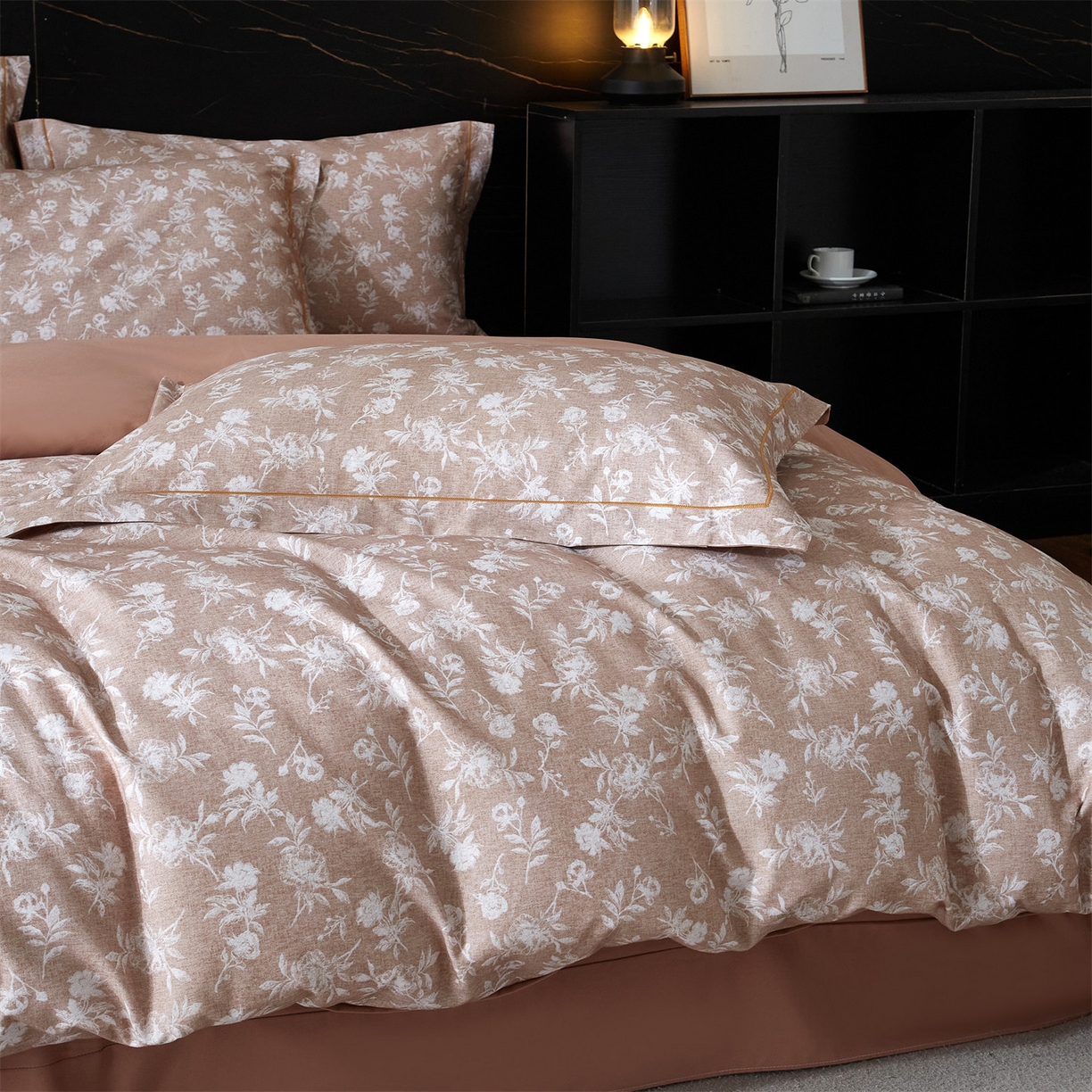 91家纺网 家纺一手货源 找家纺 品乐家纺 2025新款32支超柔生态磨毛四件套 兰序-桔