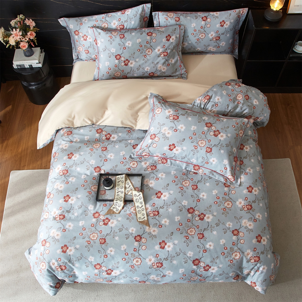 91家纺网 家纺一手货源 找家纺 品乐家纺 2025新款32支超柔生态磨毛四件套 兰茵-蓝