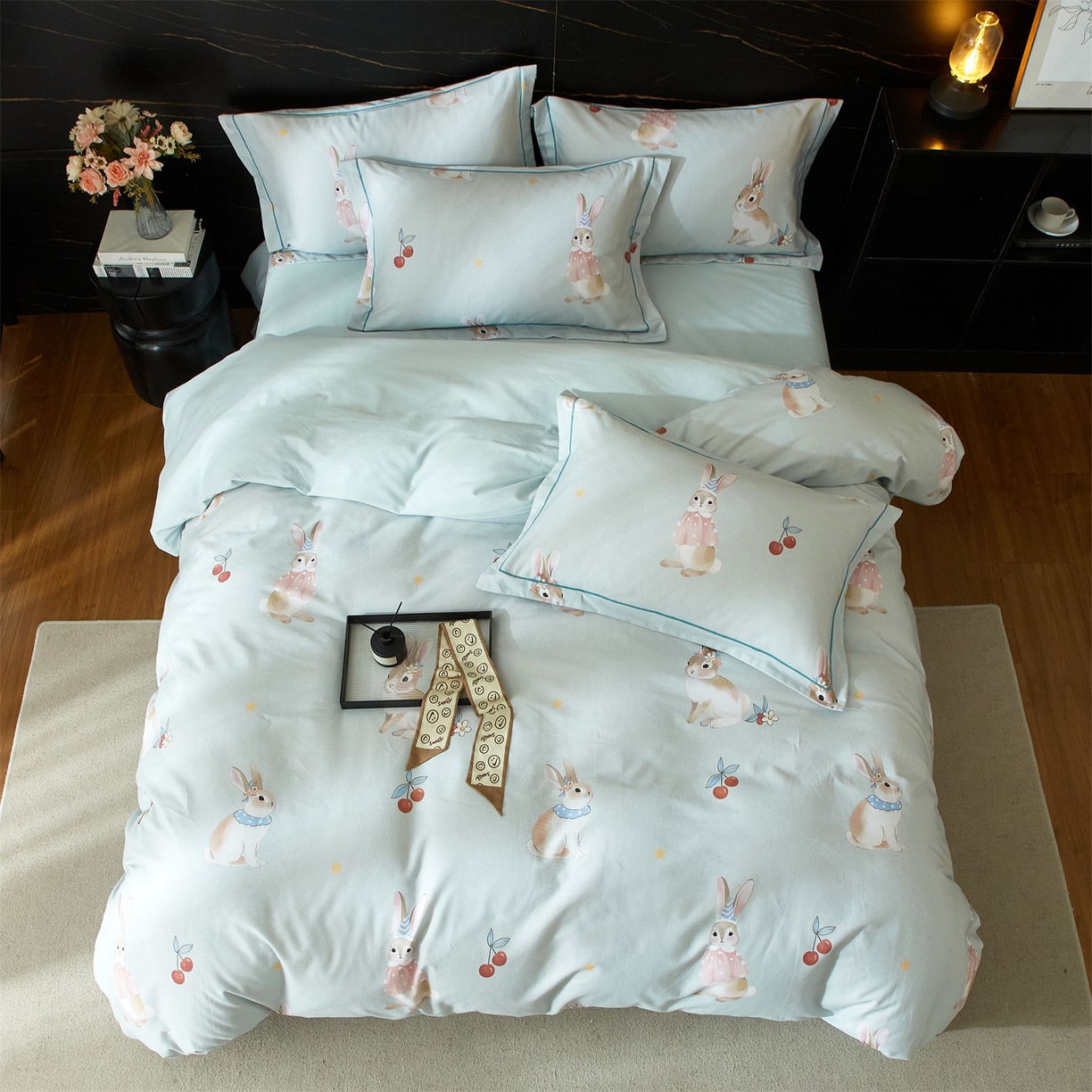 91家纺网 家纺一手货源 找家纺 品乐家纺 2025新款32支超柔生态磨毛四件套 小萌兔-绿