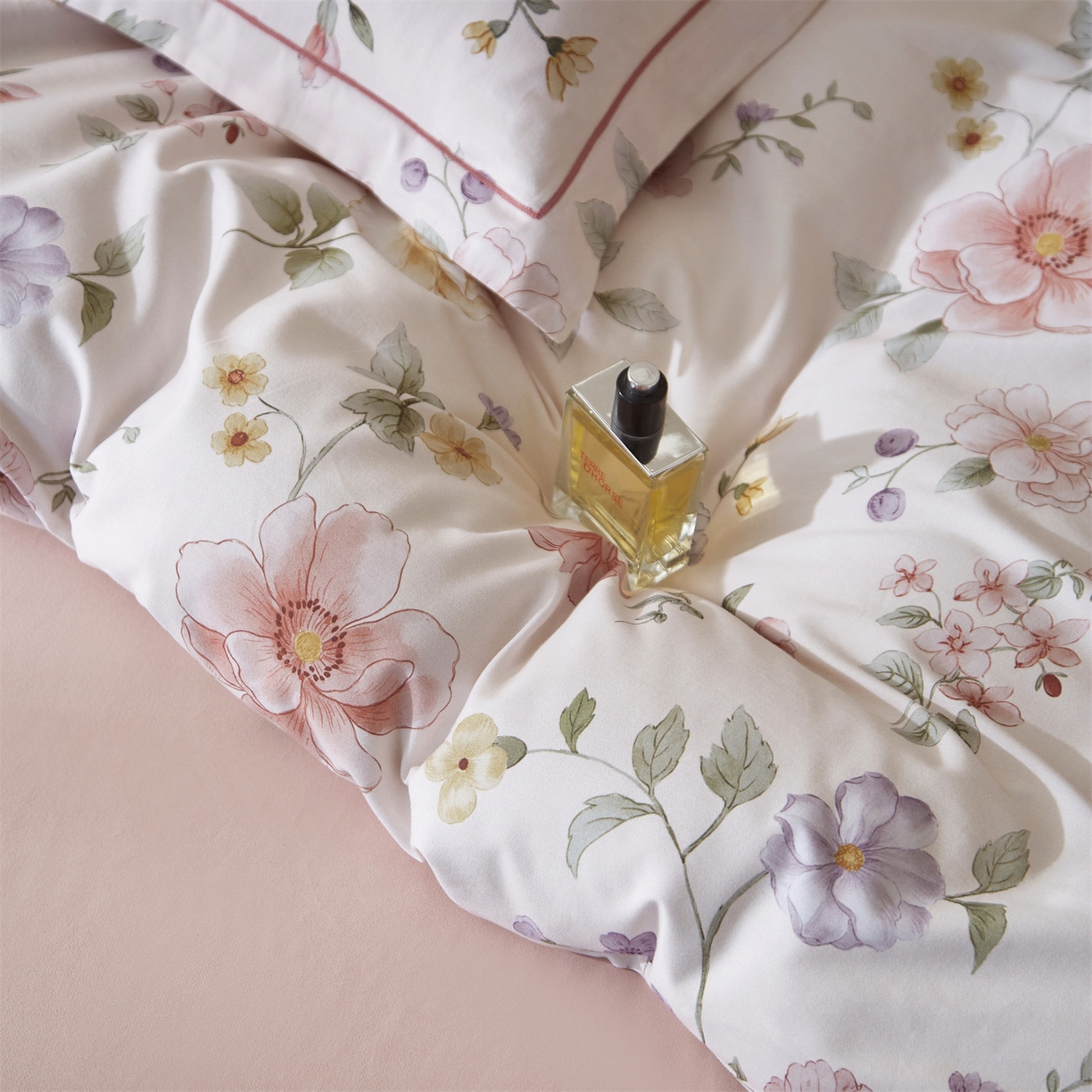 91家纺网 家纺一手货源 找家纺 品乐家纺 2025新款32支超柔生态磨毛四件套 芷柔-粉