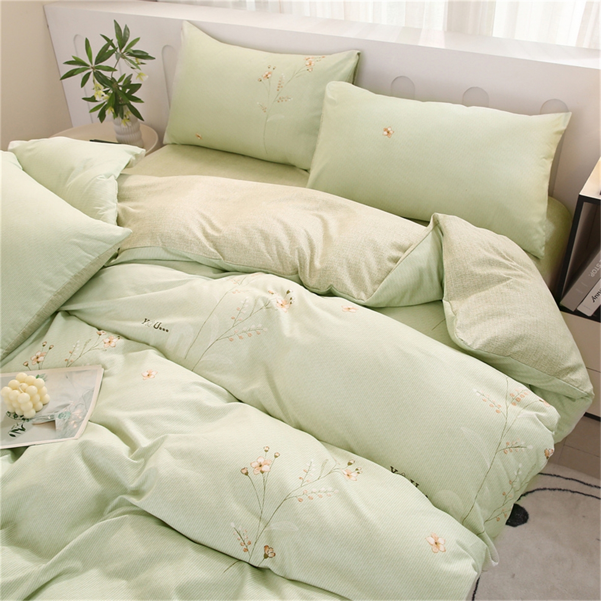 91家纺网 家纺一手货源 找家纺 织写 2025新款加厚磨毛澳绒棉四件套 贝莉浅绿