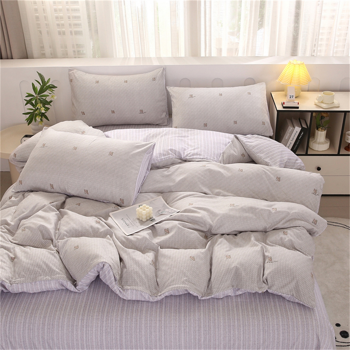 91家纺网 家纺一手货源 找家纺 织写 2025新款加厚磨毛澳绒棉四件套 欢喜时光