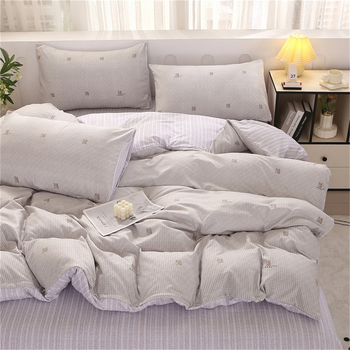 91家纺网 家纺一手货源 找家纺 织写 2025新款加厚磨毛澳绒棉四件套 欢喜时光