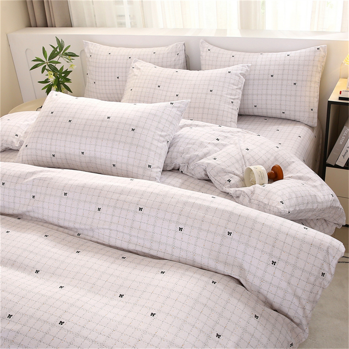 91家纺网 家纺一手货源 找家纺 织写 2025新款加厚磨毛澳绒棉四件套 幽香浪漫-灰