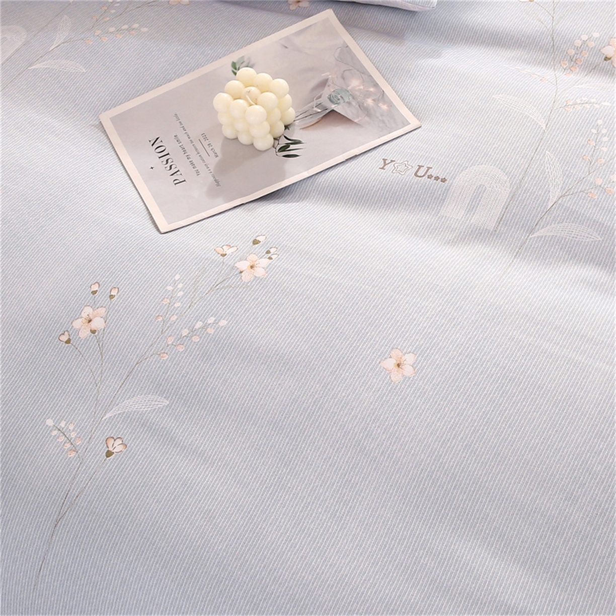 91家纺网 家纺一手货源 找家纺 织写 2025新款加厚磨毛澳绒棉四件套 贝莉浅蓝