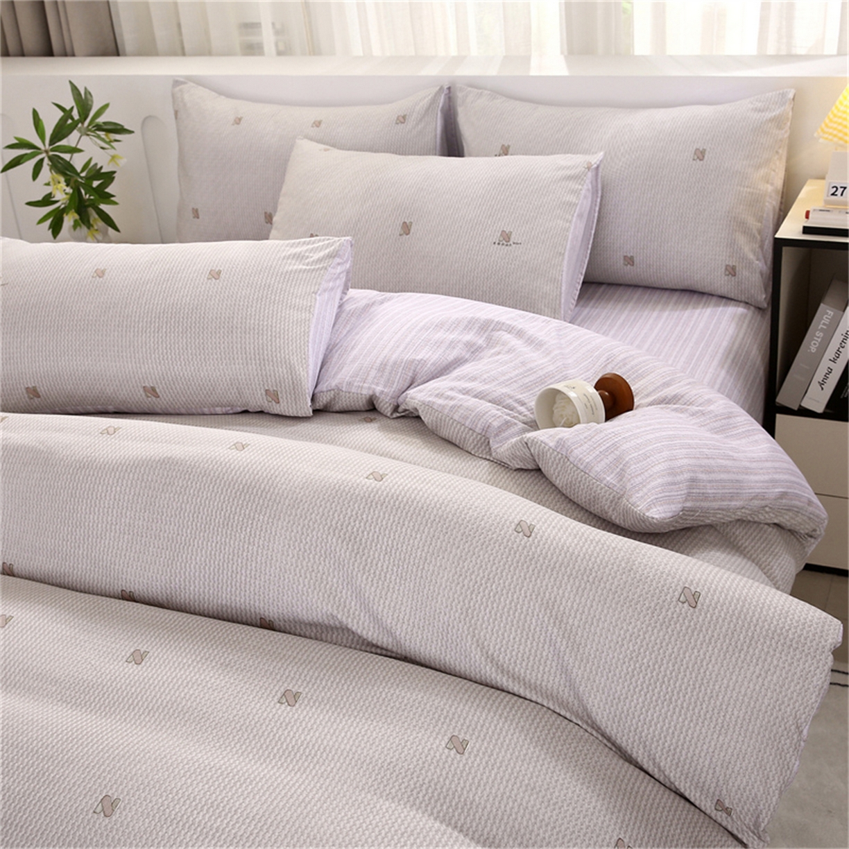 91家纺网 家纺一手货源 找家纺 织写 2025新款加厚磨毛澳绒棉四件套 欢喜时光