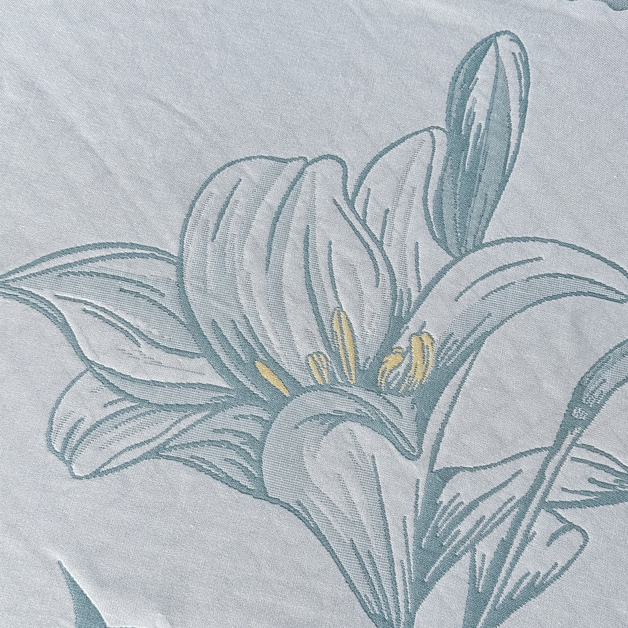 91家纺网 家纺一手货源 找家纺 沐瑟家纺 2025新款馨梦枕巾 百合-湖蓝 52x75cm枕巾一对