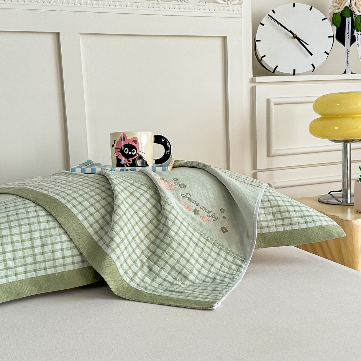 91家纺网 家纺一手货源 找家纺 沐瑟家纺 2025新款馨梦枕巾 花格-绿 52x75cm枕巾一对