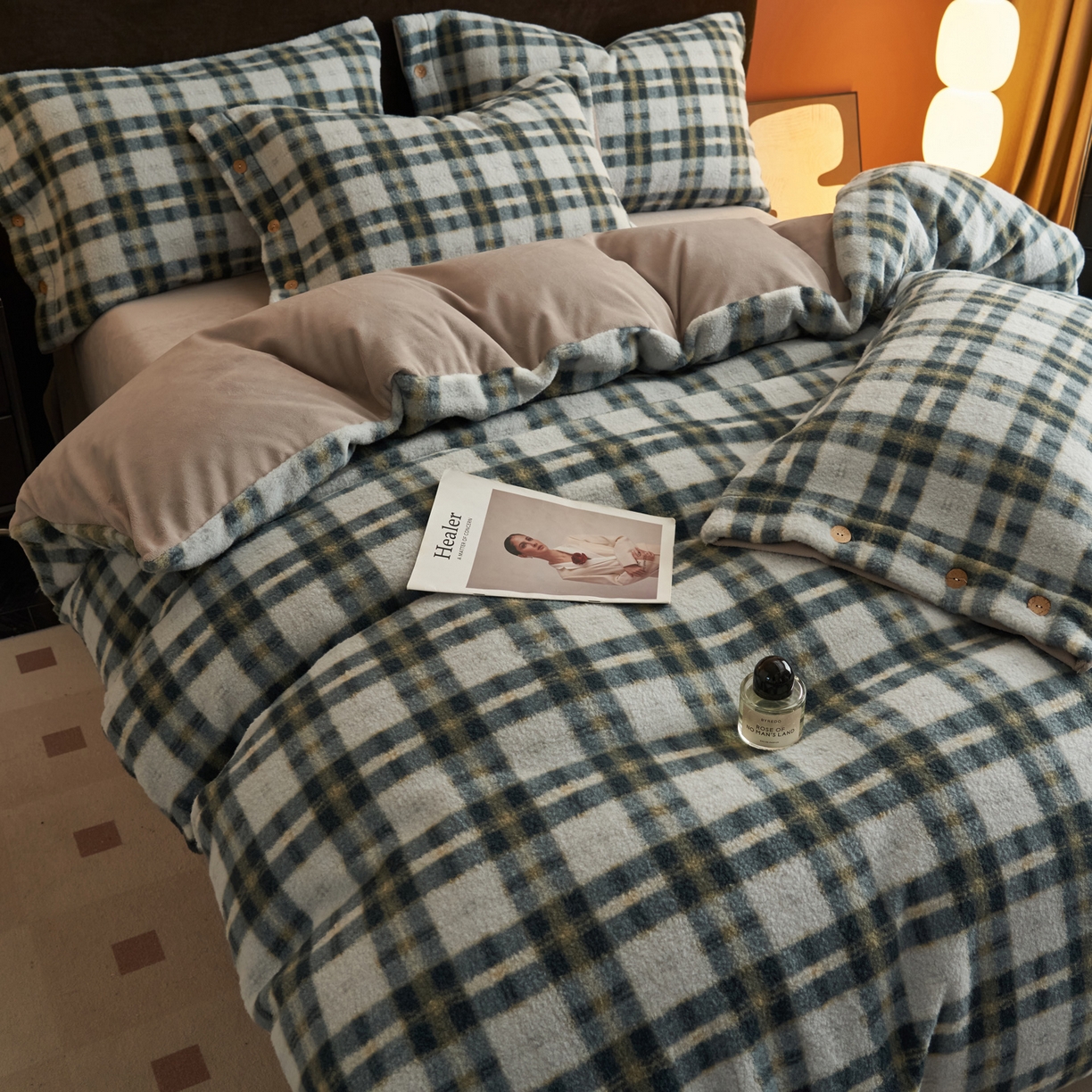 91家纺网 家纺一手货源 找家纺 早晨家纺 2025新款230g羊驼绒复古格牛奶绒四件套 威尔士亲格