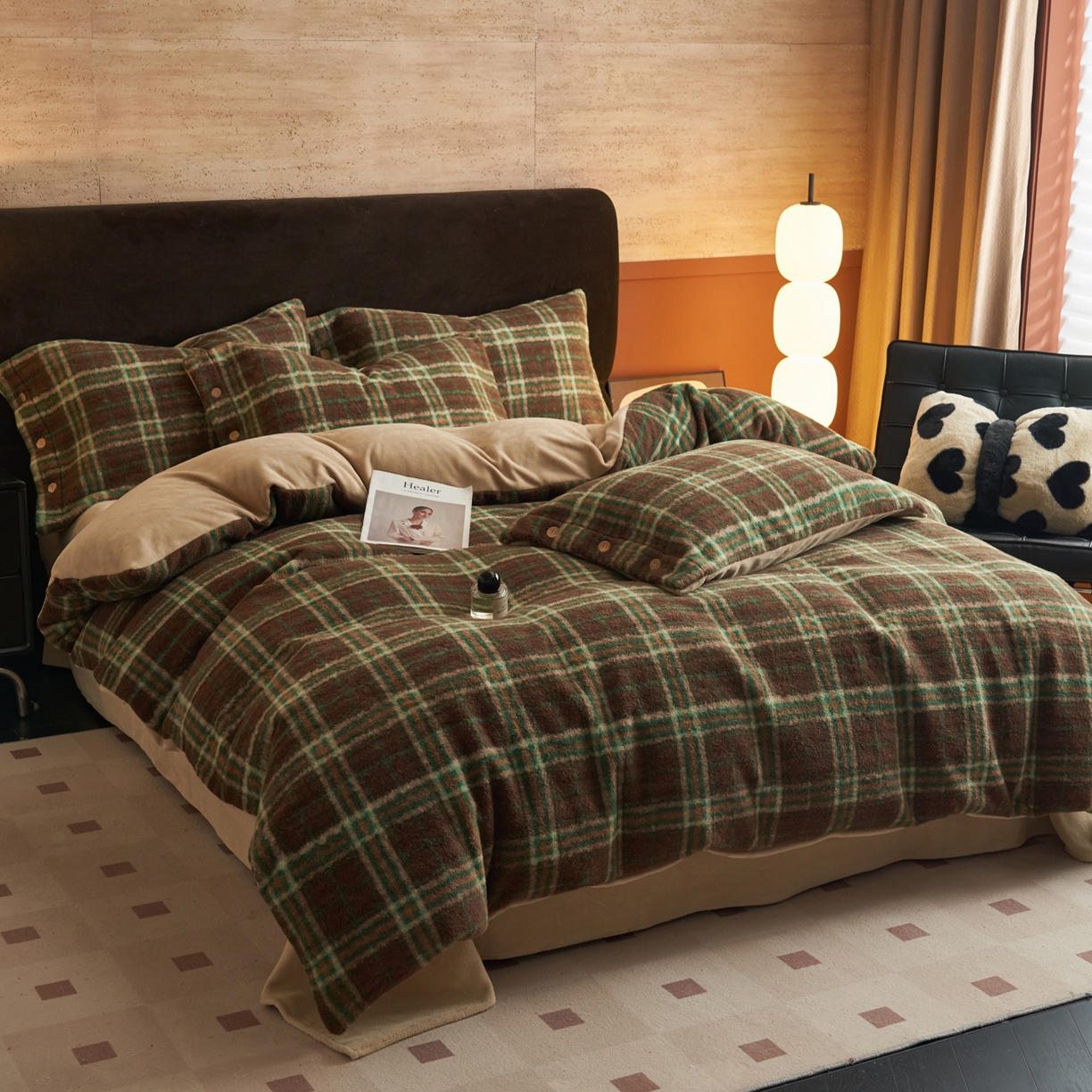 91家纺网 家纺一手货源 找家纺 早晨家纺 2025新款230g羊驼绒复古格牛奶绒四件套 巴宝格