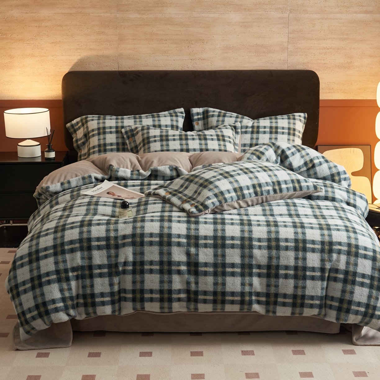 91家纺网 家纺一手货源 找家纺 早晨家纺 2025新款230g羊驼绒复古格牛奶绒四件套 威尔士亲格