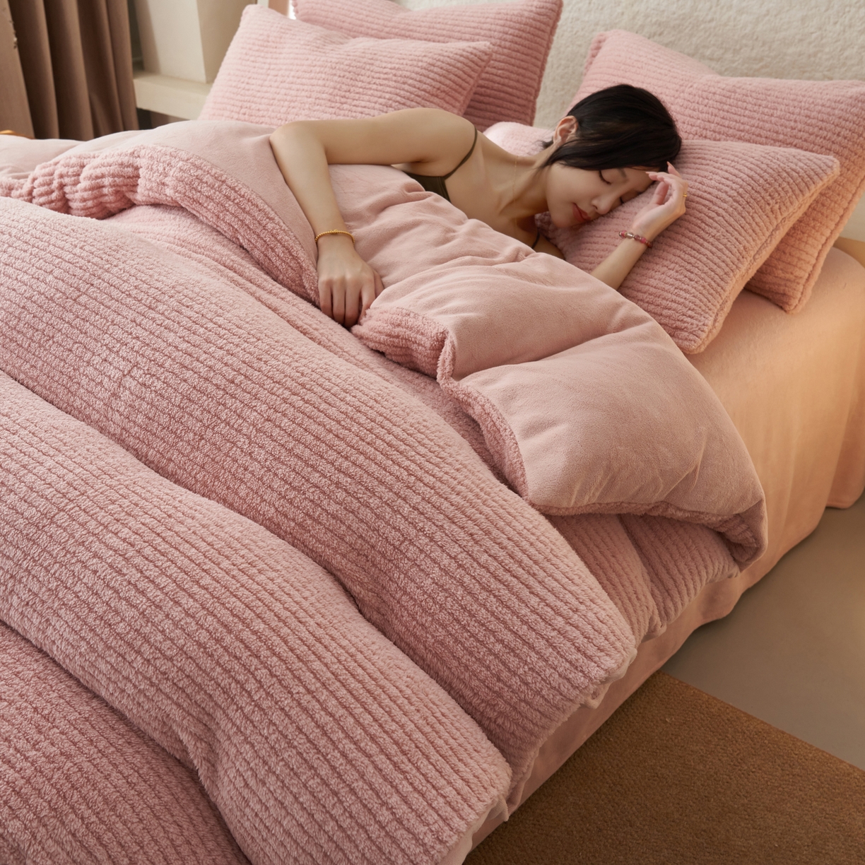 早晨家纺 2025新款世纪款塔芙蓉牛奶绒四件套 世纪-条纹粉