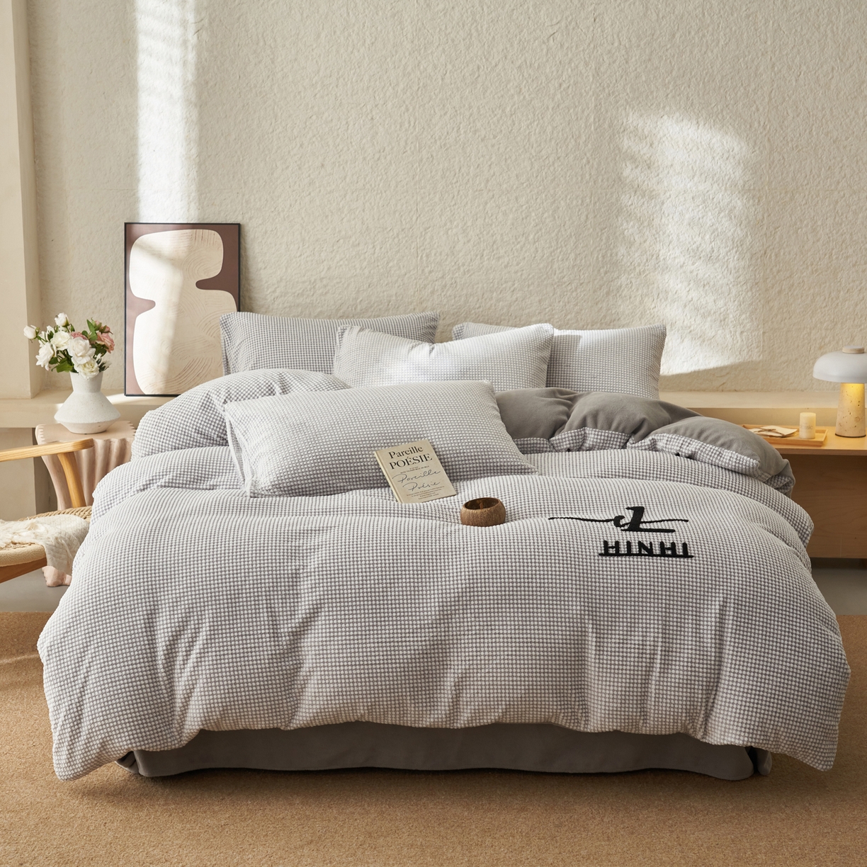 91家纺网 家纺一手货源 找家纺 早晨家纺 2025新款深蓝款阳离子提花牛奶绒四件套 深蓝-灰