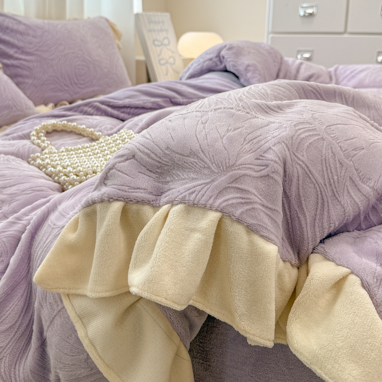 91家纺网 家纺一手货源 找家纺 懒猫家纺 2025新款亲肤舒适牛奶绒四件套-千寻花语系列 千寻花语-玫紫