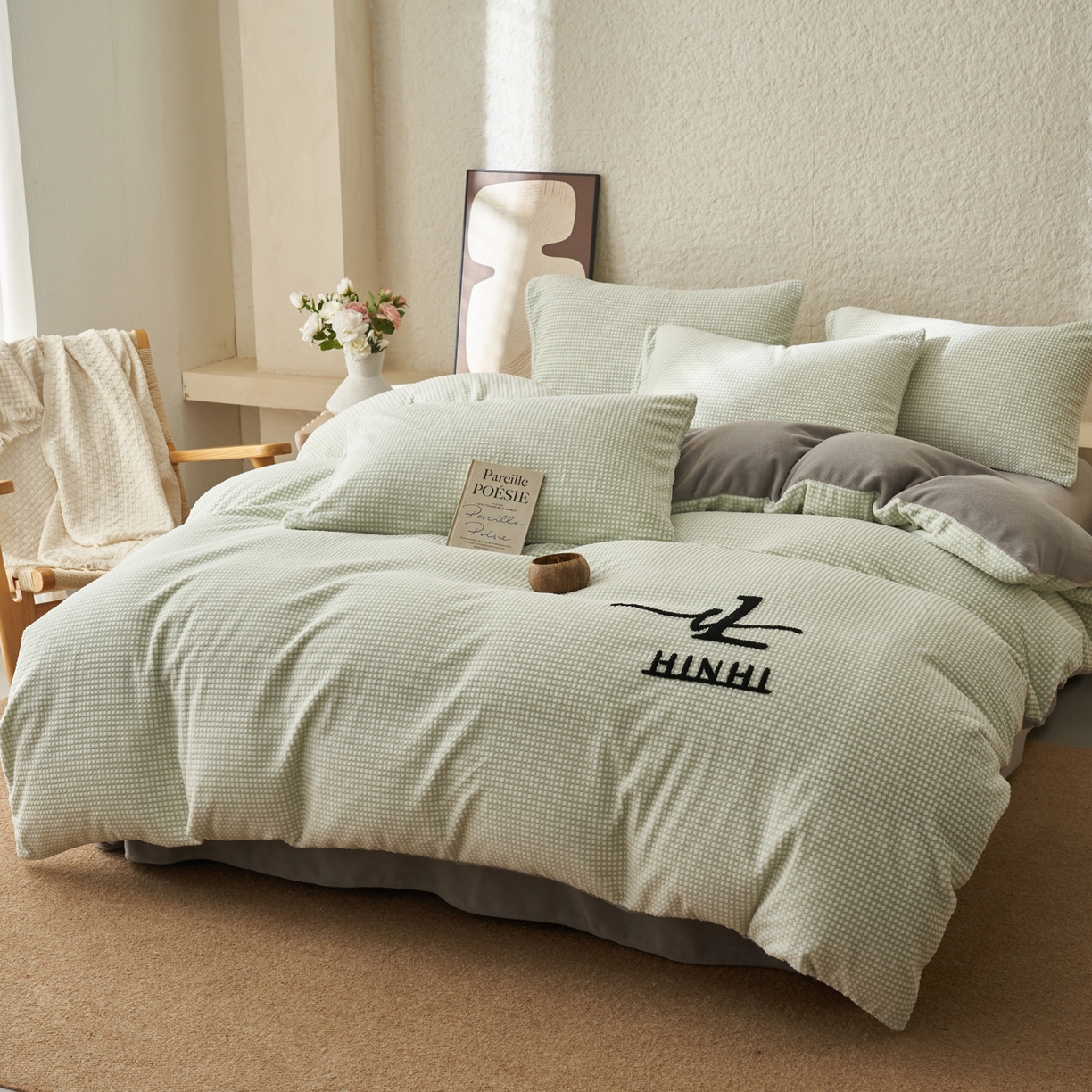 91家纺网 家纺一手货源 找家纺 早晨家纺 2025新款深蓝款阳离子提花牛奶绒四件套 深蓝-绿