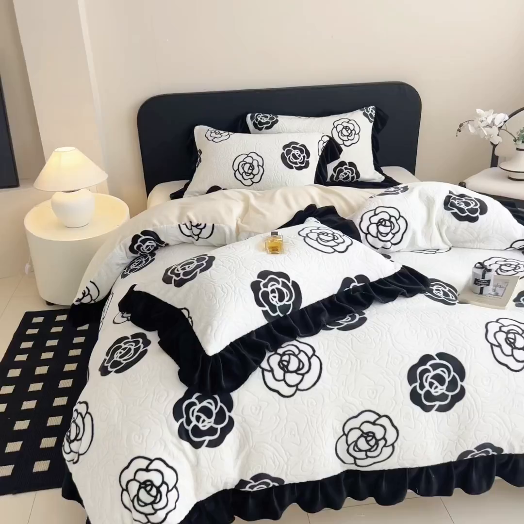 91家纺网 家纺一手货源 找家纺 （总）懒猫家纺 2025新款亲肤舒适牛奶绒四件套-可可小姐系列