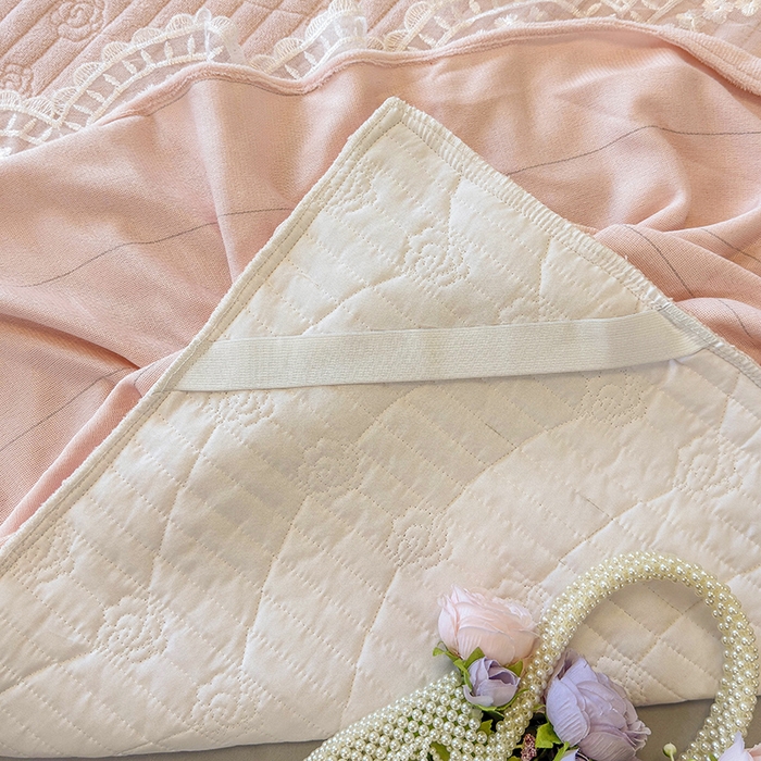 91家纺网 家纺一手货源 找家纺 宜凡家纺 2025新款兔绒提花牛奶绒夹棉床裙四件套（森林密语） 森林密语-玉色