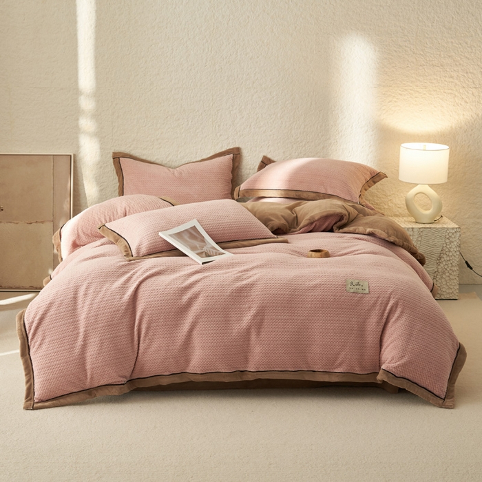 91家纺网 家纺一手货源 找家纺 早晨家纺 2025新款青沐款牛奶绒提花四件套 青沐-豆沙