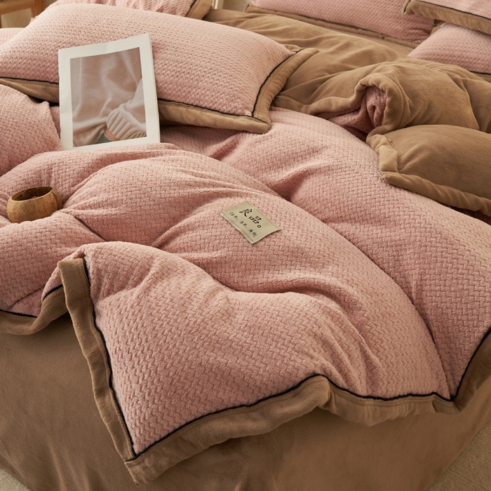 91家纺网 家纺一手货源 找家纺 早晨家纺 2025新款青沐款牛奶绒提花四件套 青沐-豆沙