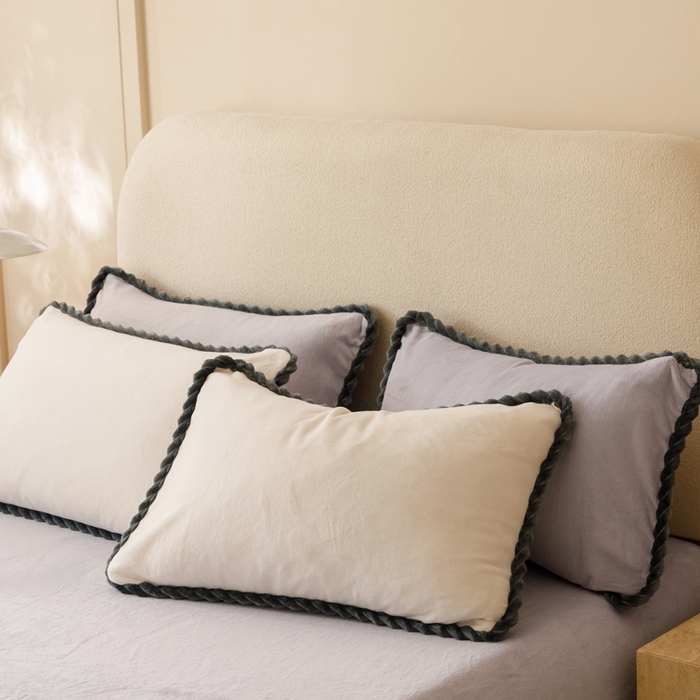 91家纺网 家纺一手货源 找家纺 早晨家纺 2025新款牛奶绒双拼四件套 双拼奶白+浅紫