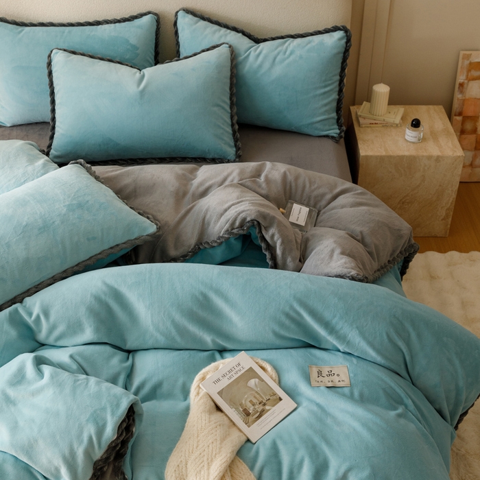 91家纺网 家纺一手货源 找家纺 早晨家纺 2025新款牛奶绒双拼四件套 双拼孔蓝+浅灰