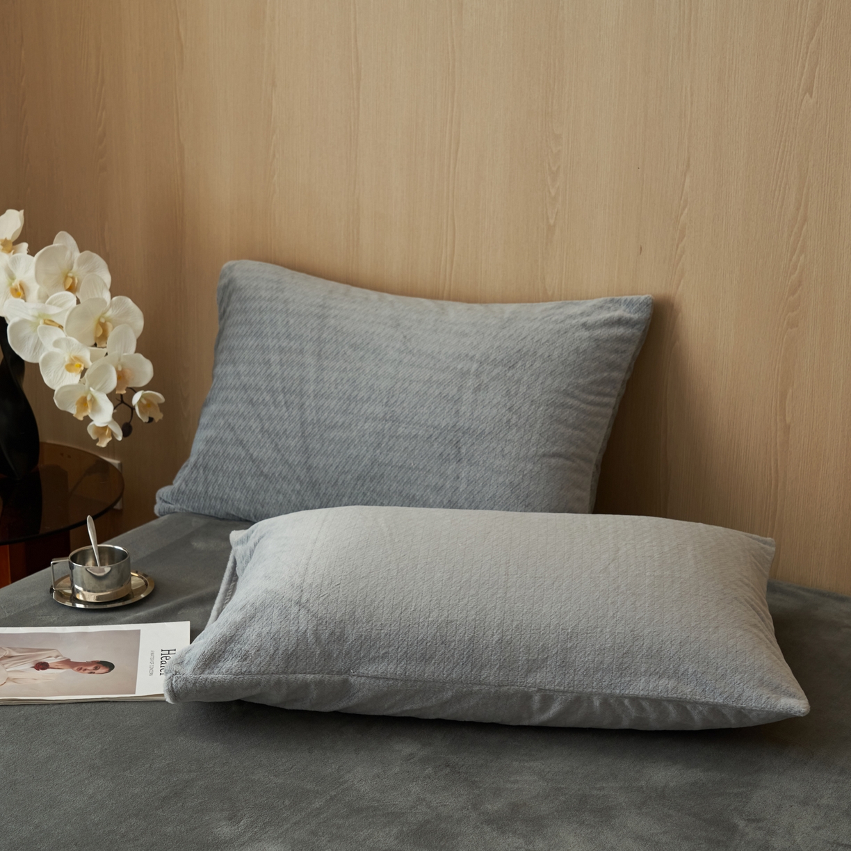 91家纺网 家纺一手货源 找家纺 早晨家纺 2025新款流星款阳离子提花兔毛牛奶绒四件套 流星-银灰