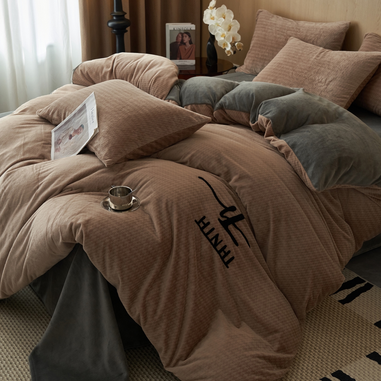 91家纺网 家纺一手货源 找家纺 （总）早晨家纺 2025新款流星款阳离子提花兔毛牛奶绒四件套