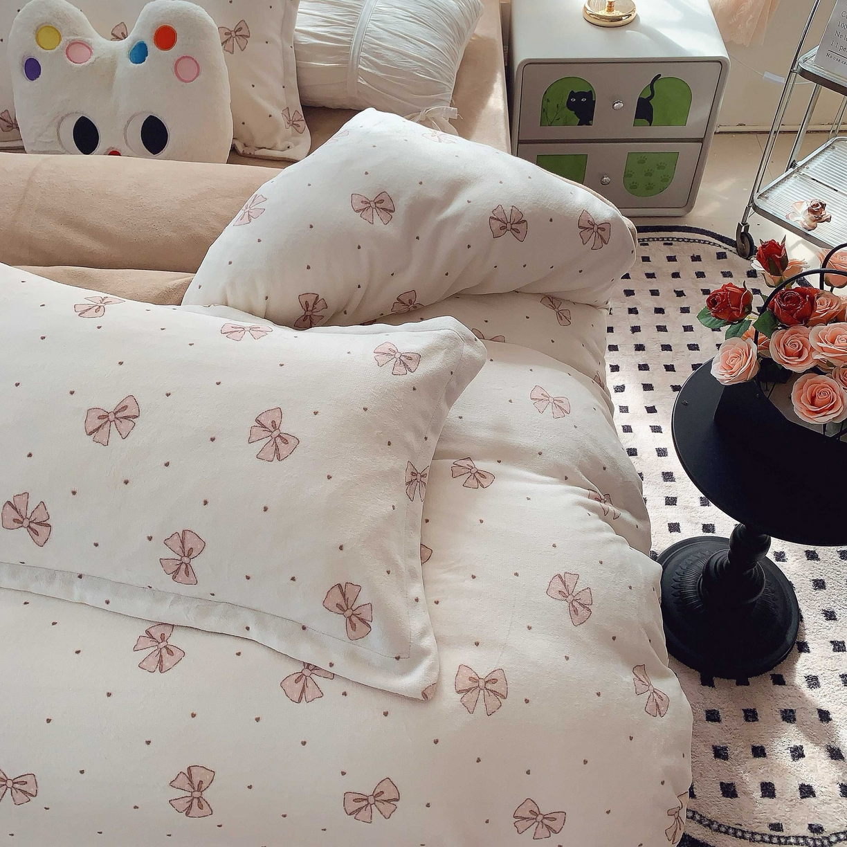 91家纺网 家纺一手货源 找家纺 莱豫家纺 2025新款加厚牛奶绒三件套四件套保暖不静电 爱心如辰